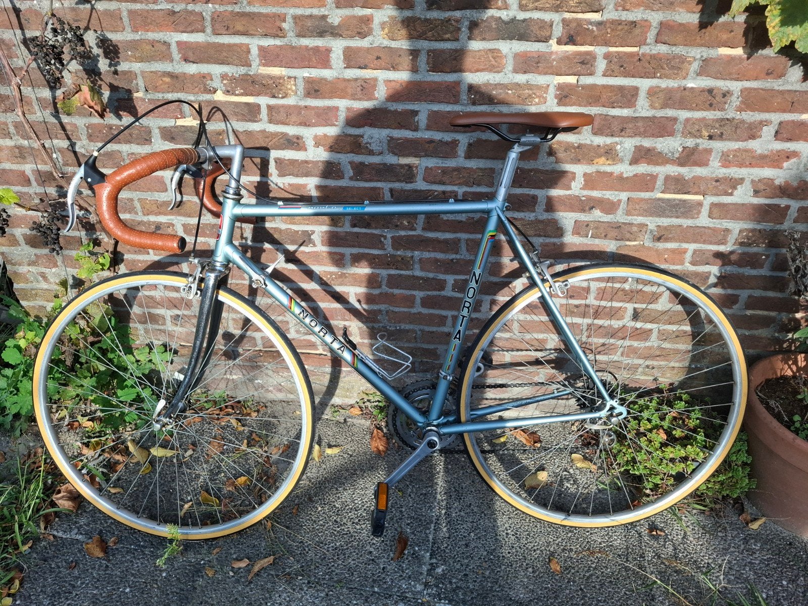 retro koersfiets norta select, Fietsen en Brommers, Ophalen, 28 inch, 10 tot 15 versnellingen, Velgrem