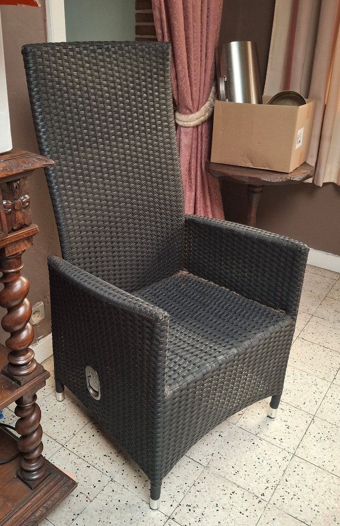Set tuinstoelen, Ophalen