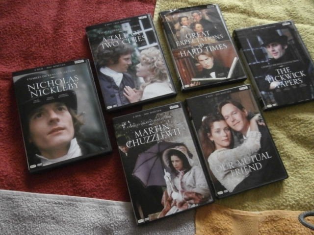 6 DVD's - "Charles Dickens - BBC reeks"., CD & DVD, DVD | Drame, Enlèvement ou Envoi, Anglais, Tous les âges, Néerlandais