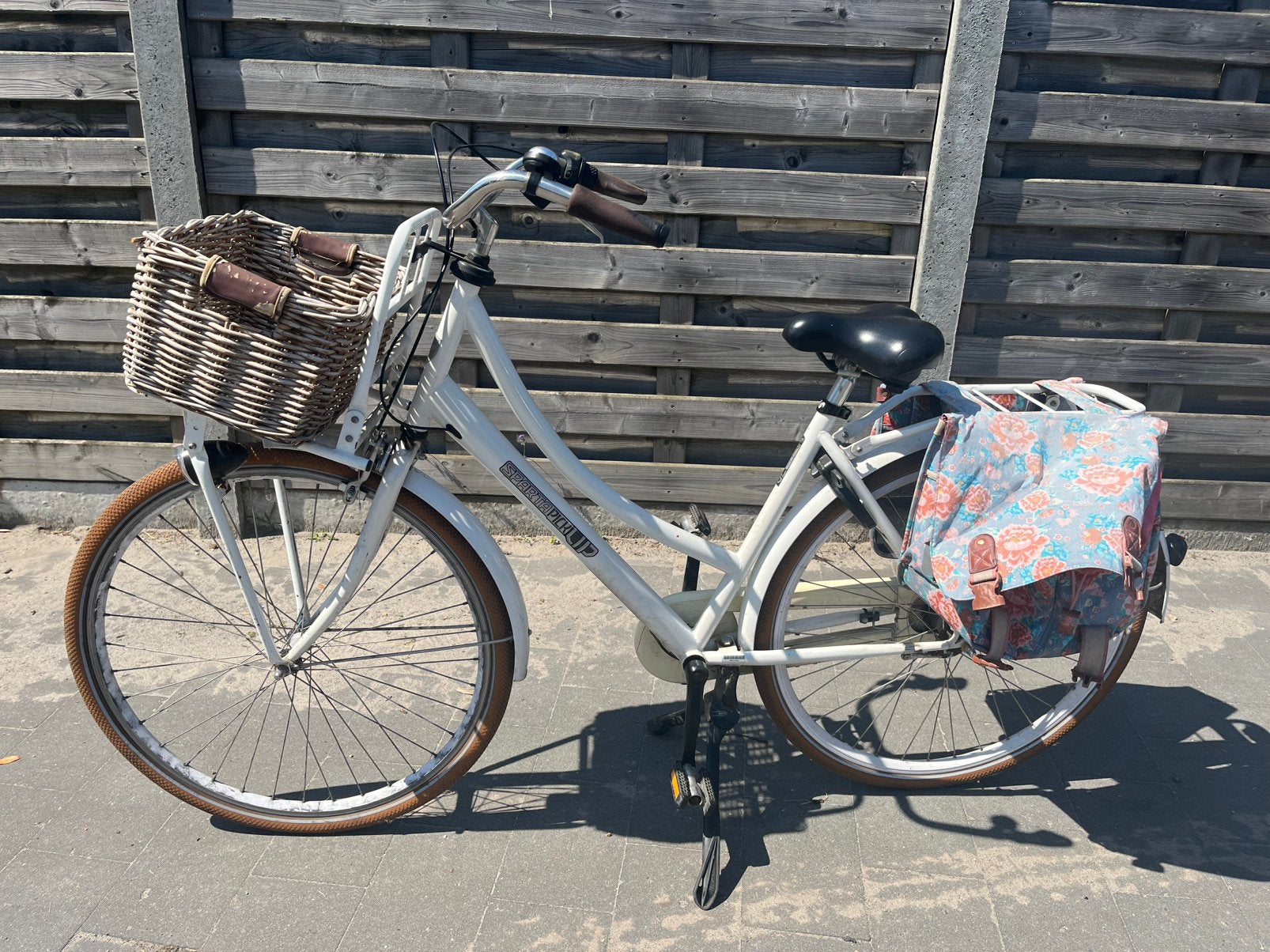 Witte oma fiets, Vitesses, Frein à rétropédalage, Enlèvement, Utilisé