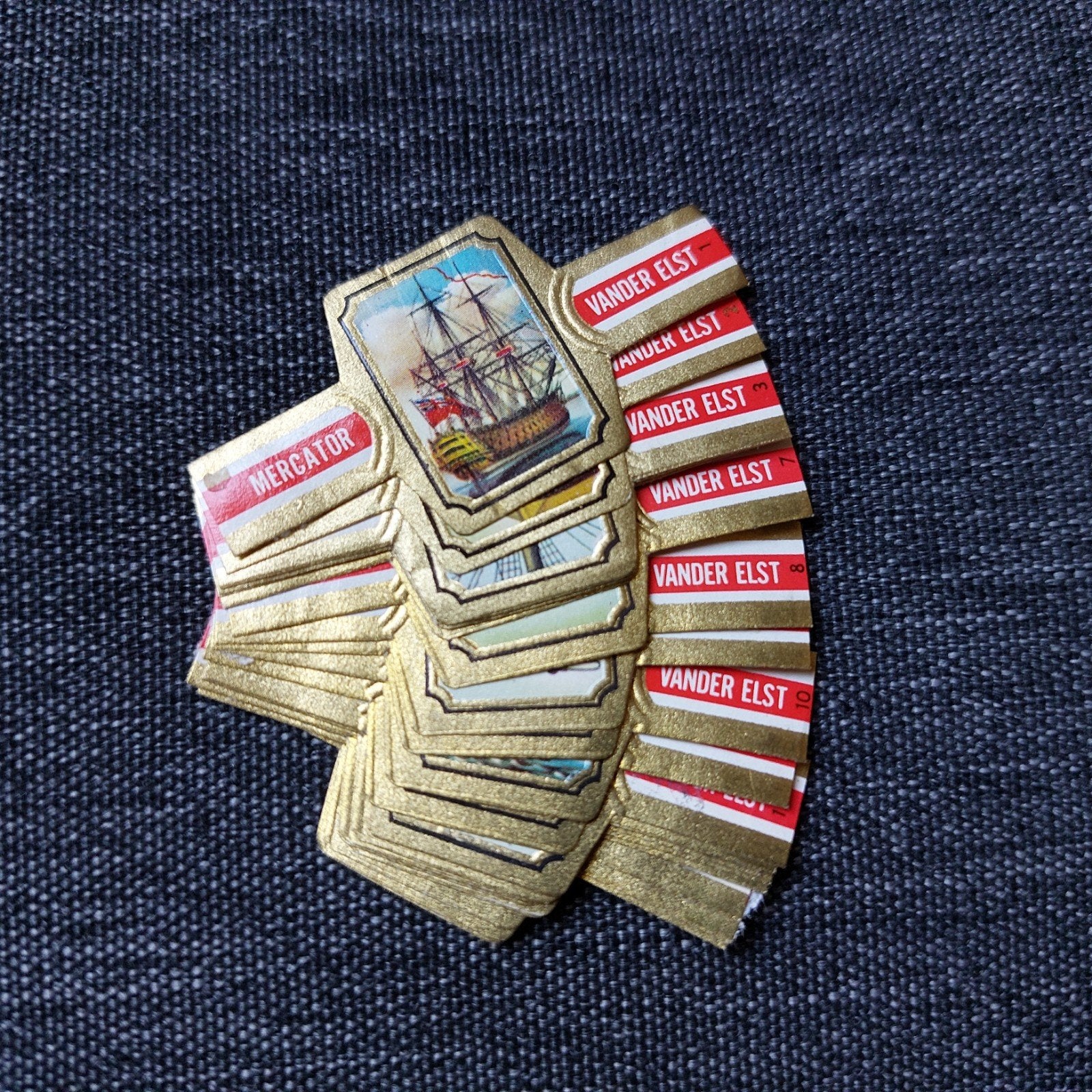 Complete reeks sigarenbandjes Mercator VDElst, Verzamelen, Rookartikelen, Aanstekers en Luciferdoosjes, Verzenden, Sigarenbandjes