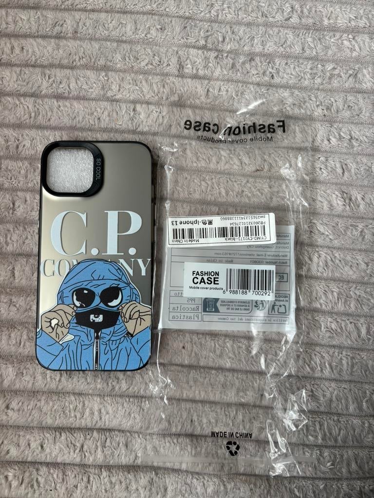 Nieuw hoesje voor de iPhone 13 van cp company, Ophalen, Zo goed als nieuw, IPhone 13