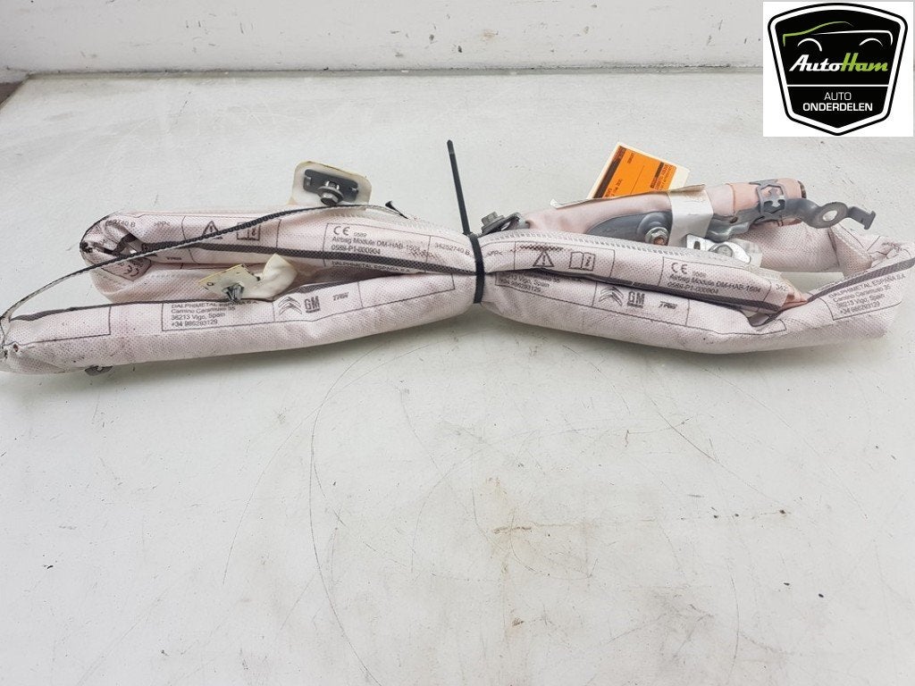 AIRBAG DAK RECHTS Opel Crossland (X) (01-2017/05-2018), Gebruikt, Postoffice@zf.com, Löwentaler Straße 20
88046  Friedrichshafen, DE
