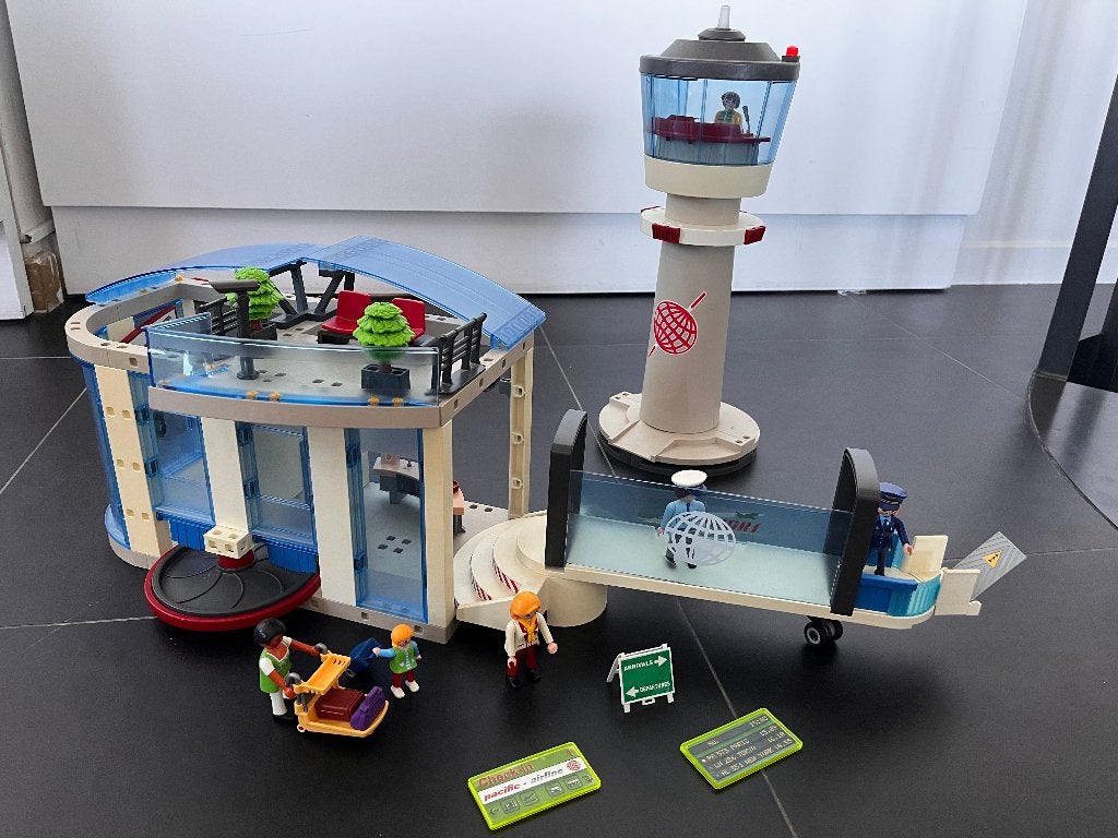 Playmobil Luchthaven en verkeerstoren (4311 + 4313), Kinderen en Baby's, Ophalen, Gebruikt