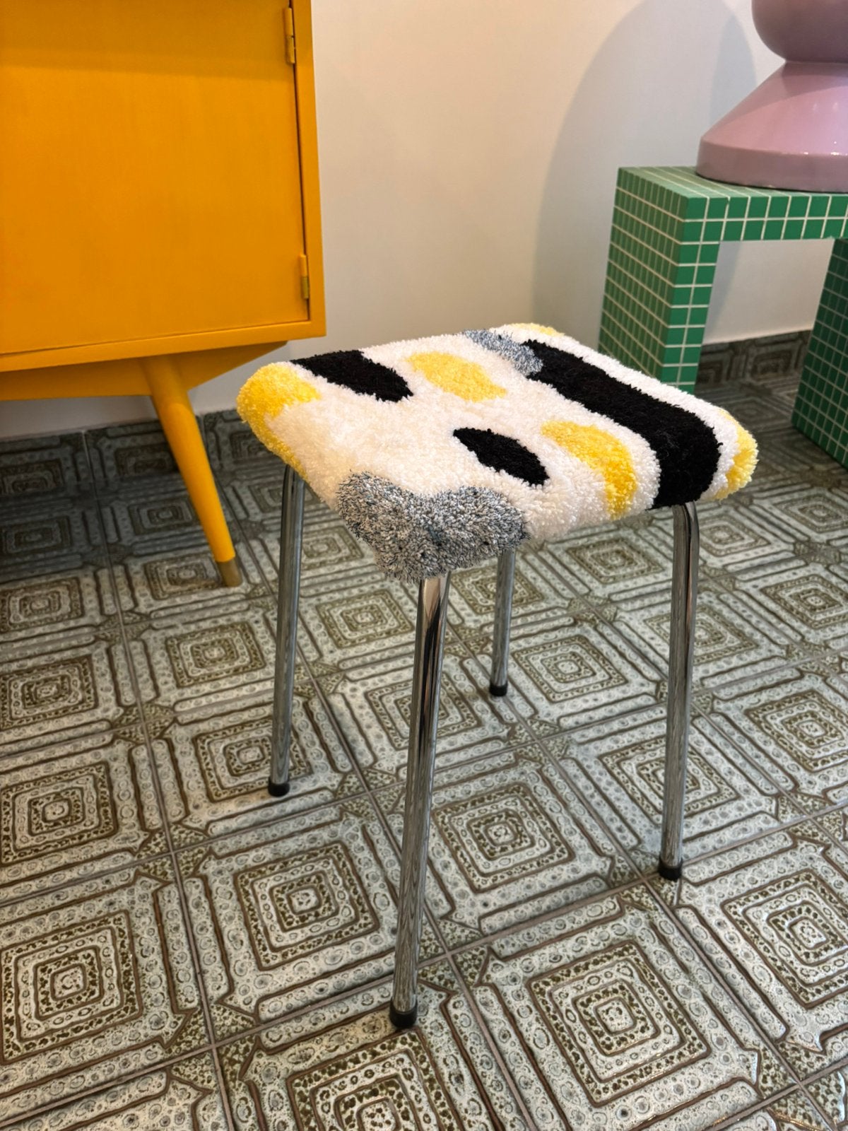 Tufted krukje, Ophalen, Zo goed als nieuw