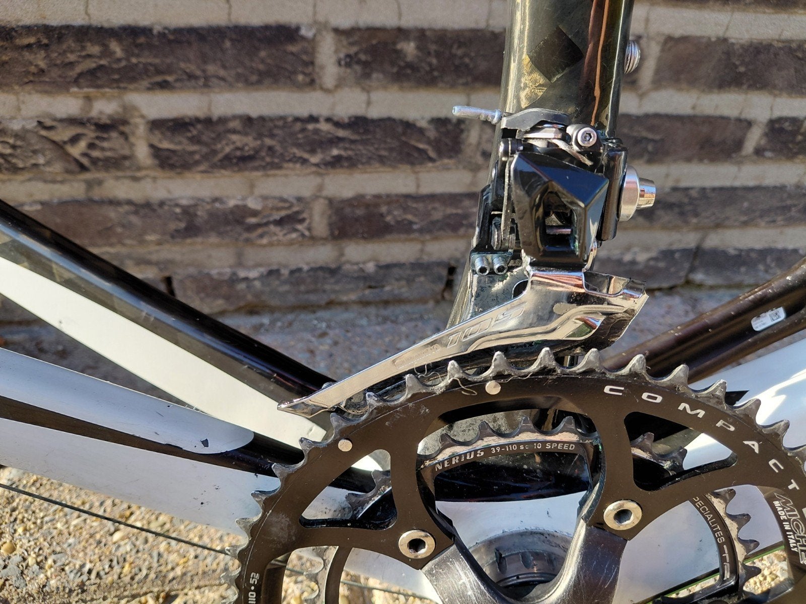 Frame zannata z82, Enlèvement, Carbone