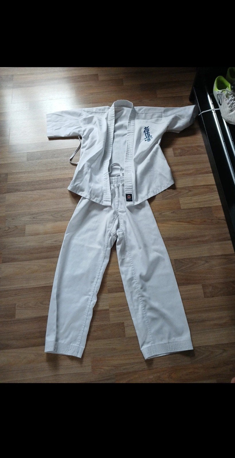 Karate pak, Sport en Fitness, Verzenden, Vechtsportpak, Zo goed als nieuw, Karate