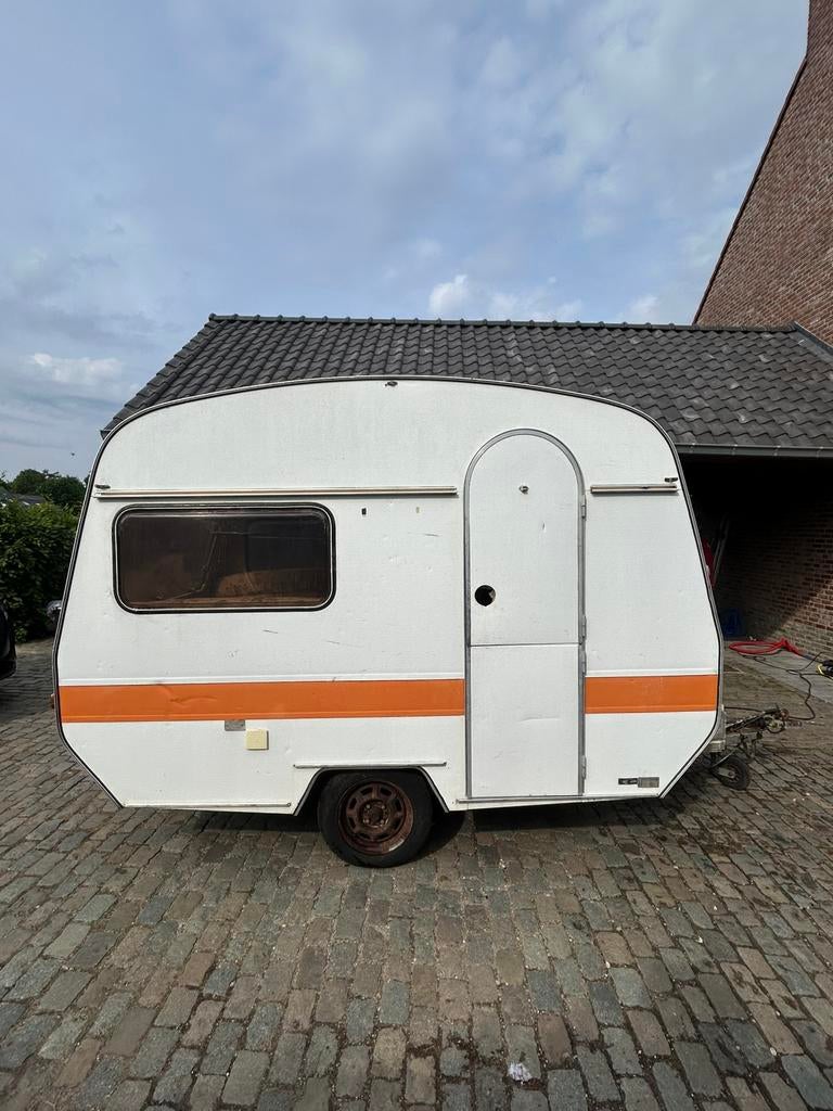 Caravan Wilk Sport onder 750kg | Retro/Vintage Caravan, Caravans en Kamperen, Standaardzit, Omvormbare zithoek, Tot en met 3, Particulier