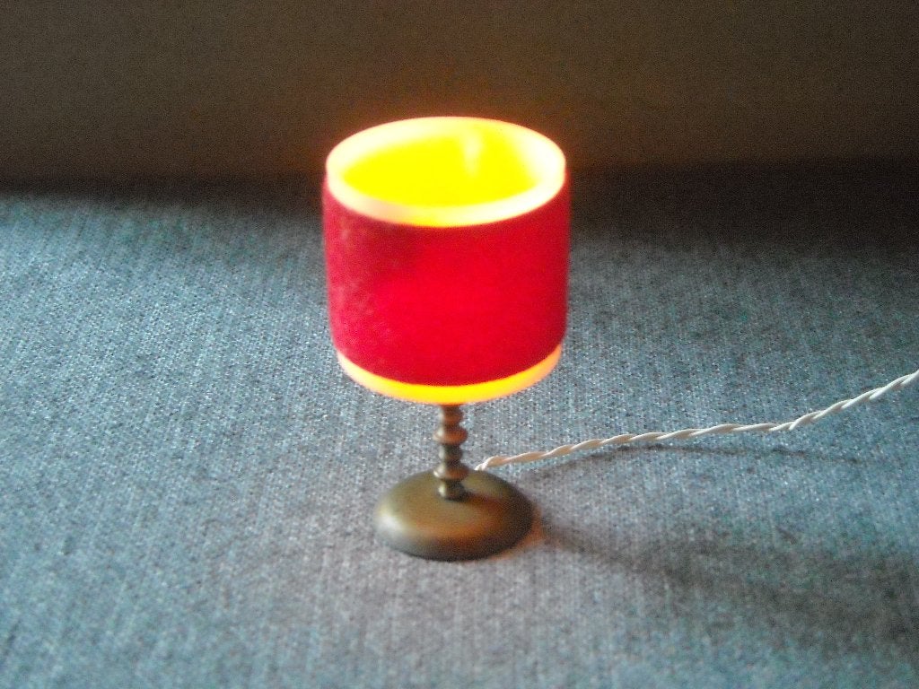 Lundby tafellamp, Collections, Maisons de poupées & Accessoires, Enlèvement ou Envoi, Utilisé