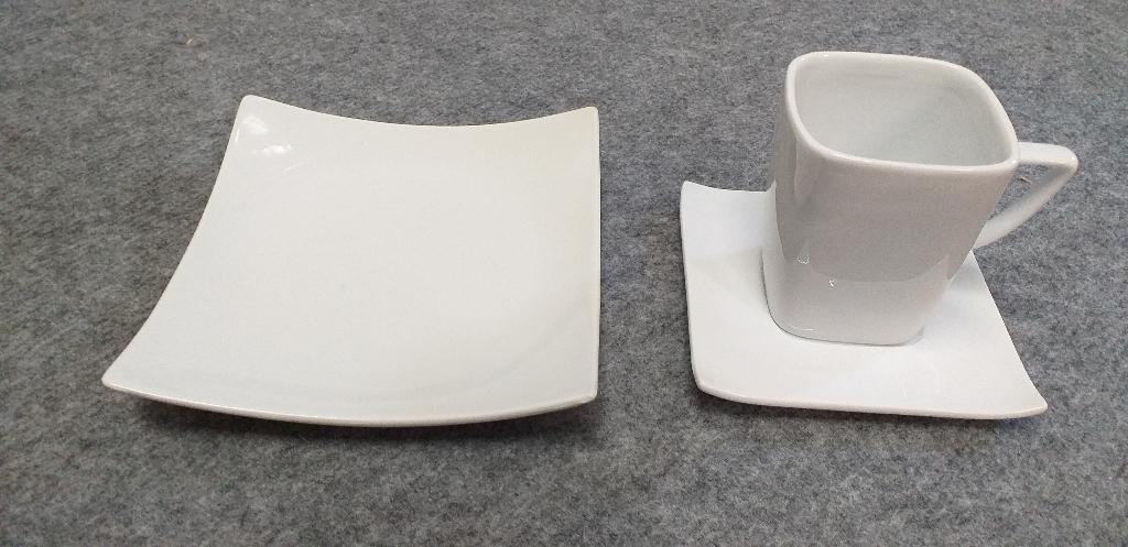 36 delig wit koffieservies, Ophalen, Zo goed als nieuw