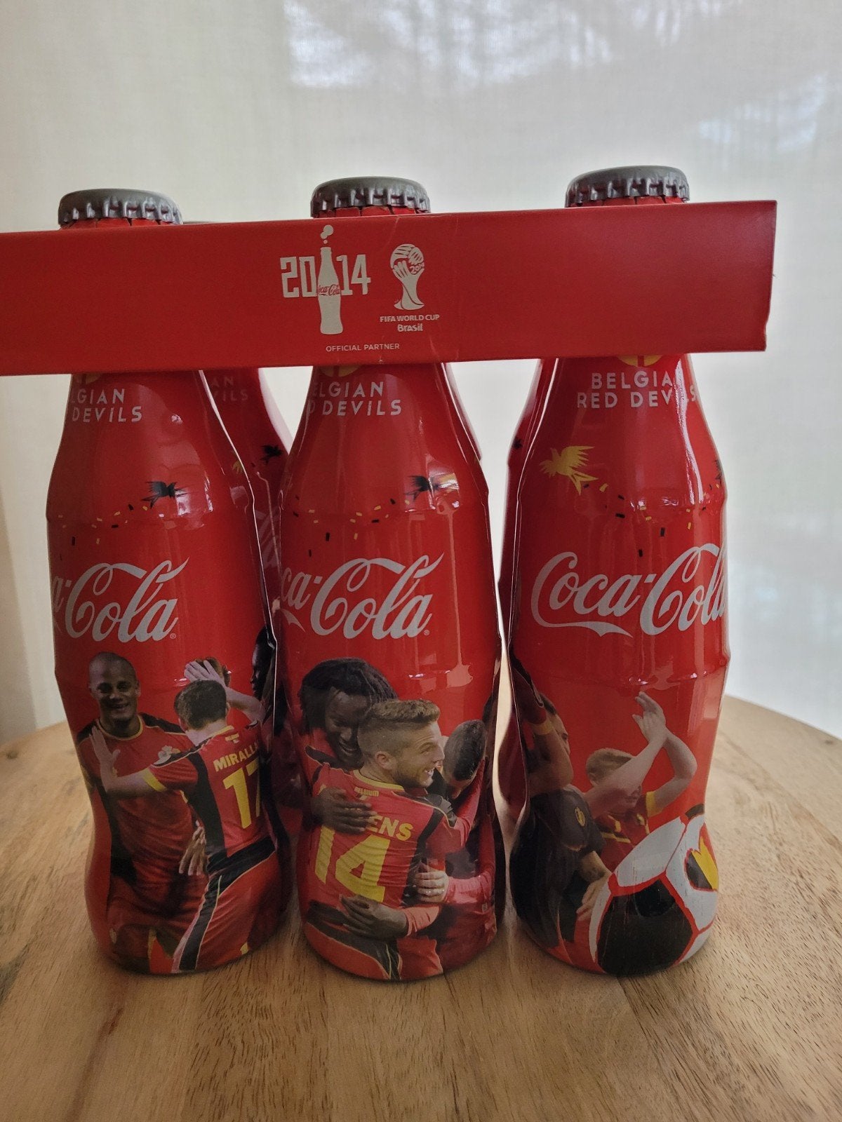 6 Coca-cola flesjes met bedrukking Belgian Red Devils, Verzamelen, Ophalen of Verzenden, Verpakking