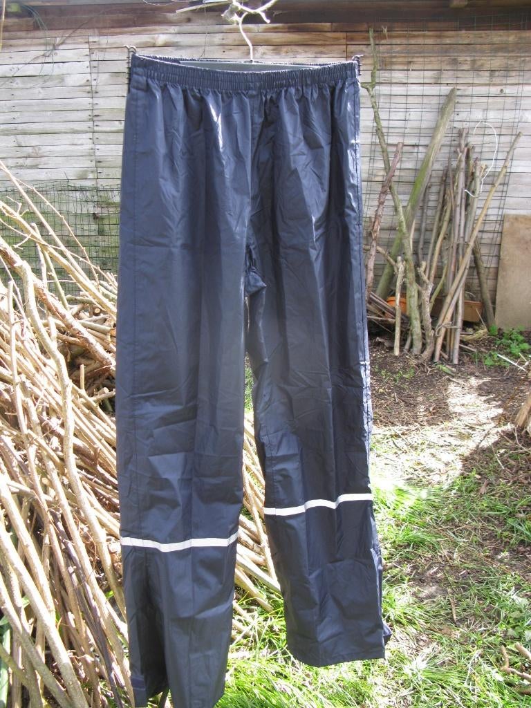 Pantalon de pluie imperméable taille L/XL NEUF, Ophalen, Nieuw, Regenbroek
