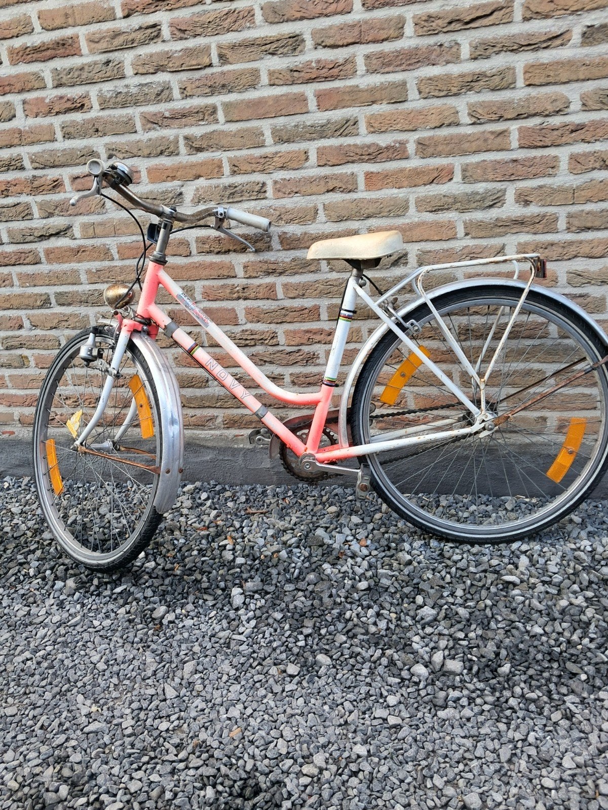 Meisjesfiets, Enlèvement