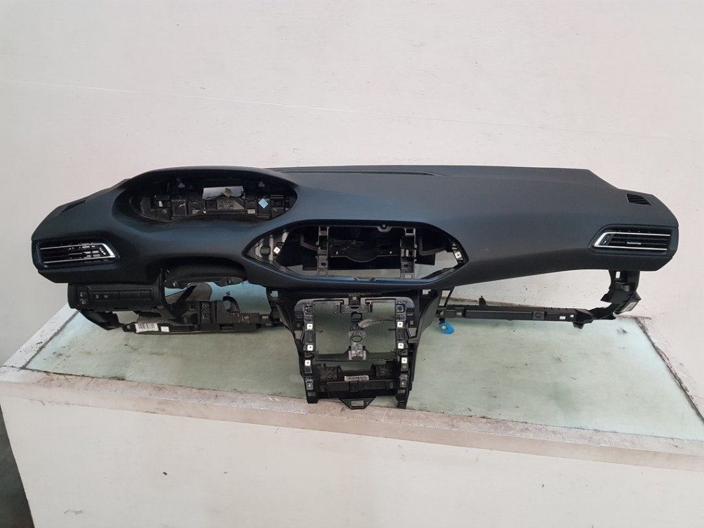 AIRBAG SET + DASHBOARD 308 SW (L4 / L9 / LC / LJ / LR), Auto-onderdelen, Kontakt-peugeot@peugeot.com, Gebruikt, Peugeot Deutschland GmbH