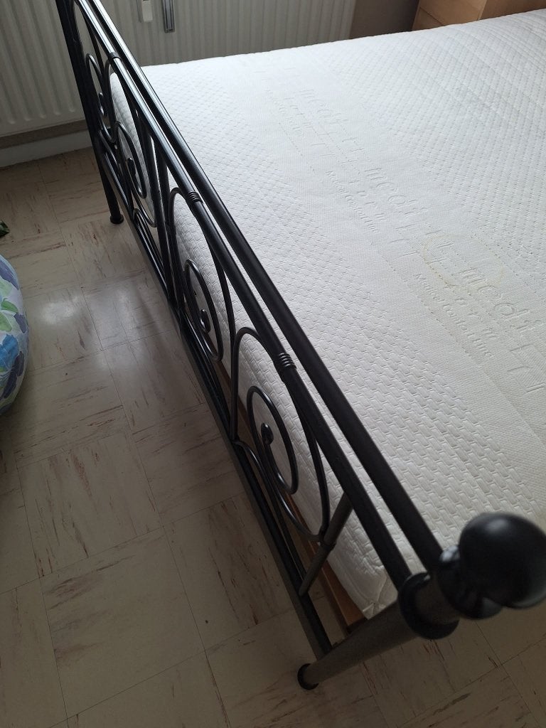 Bed + matras, Huis en Inrichting, Slaapkamer | Bedden, Ophalen, Gebruikt, Zwart, Tweepersoons