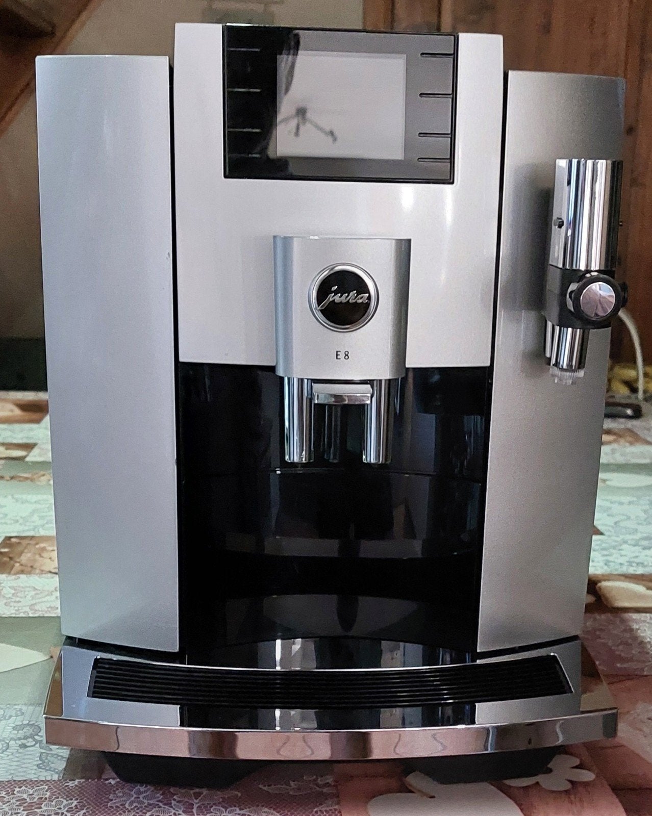 Machine à café JURA E8 exellent Etat ( Vendu Cause Décès  ), Enlèvement, Comme neuf, Café moulu, Réservoir d'eau amovible