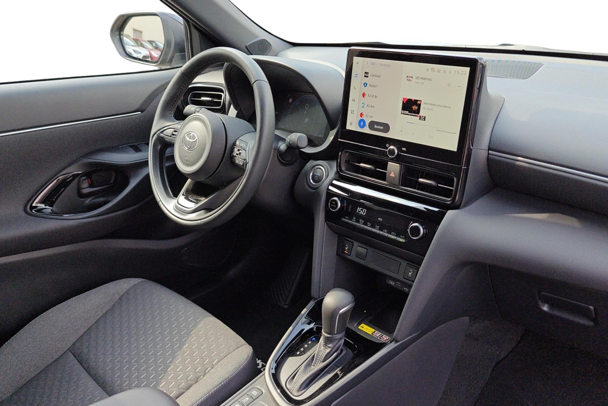 Toyota Yaris Cross 1.5 VVT-ie Hybrid Dynamic Plus CVT + Comf, Auto's, Toyota, Stof, Gebruikt, 116 pk, 1245 kg