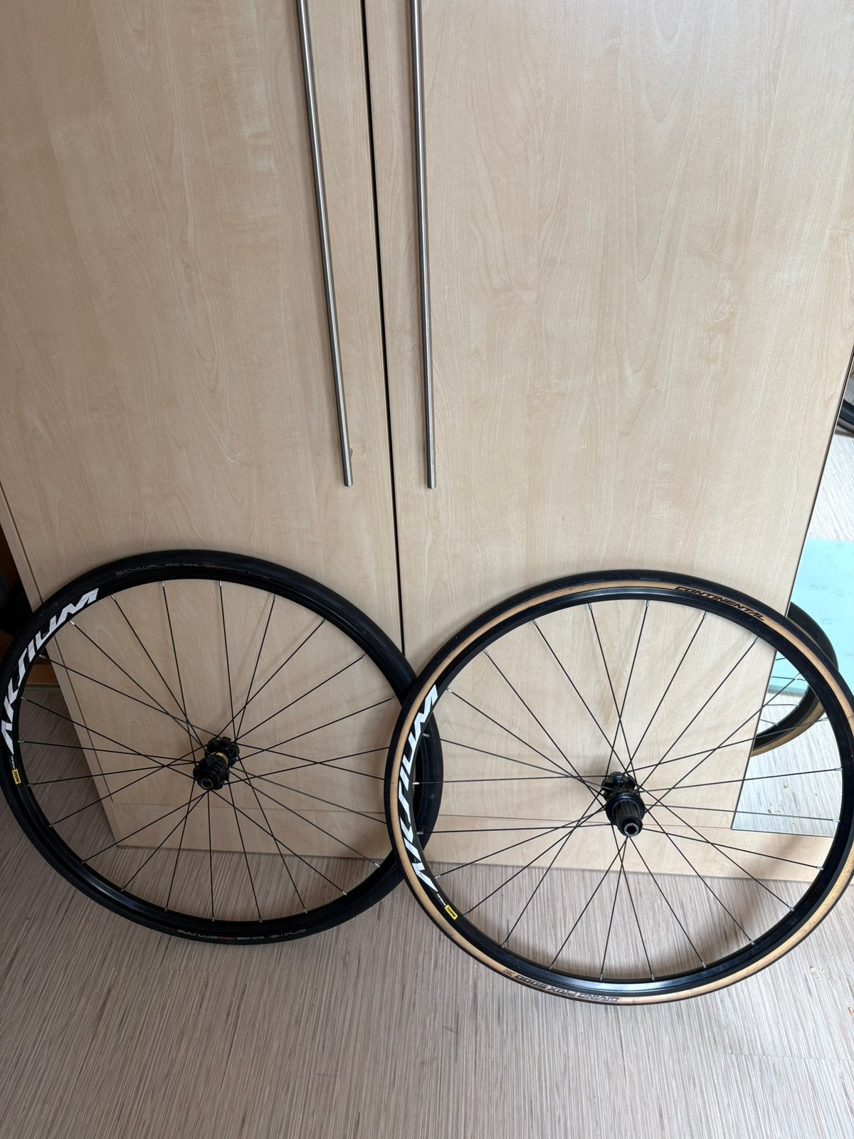 Kit de roues pour freins à disque, Comme neuf, Enlèvement, Aluminium, Racefiets
