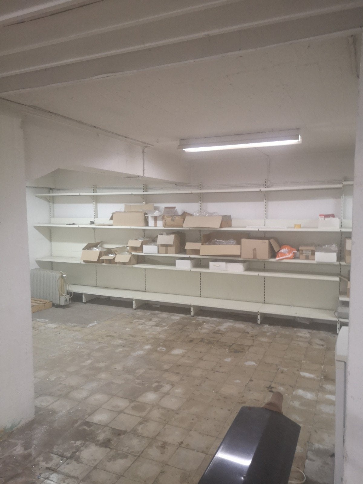 gondelbaan voor metalen winkels, Zakelijke goederen, Kantoor en Winkelinrichting | Winkel en Inventaris, Ophalen