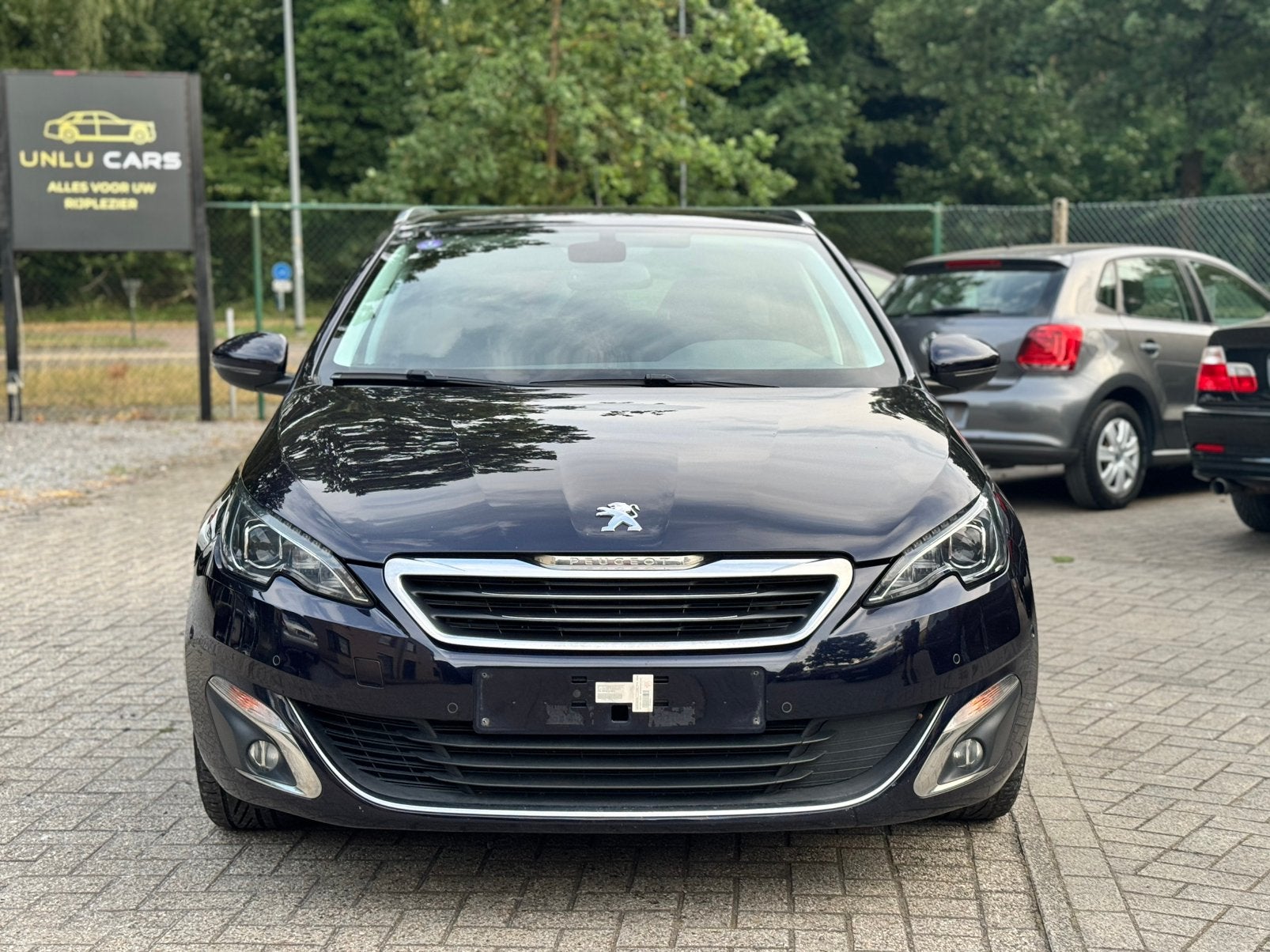 PEUGEOT 308 2014 1.2 BENZINE EURO6B, Auto's, Peugeot, Stof, Zwart, 5 deurs, Onderhoudsboekje