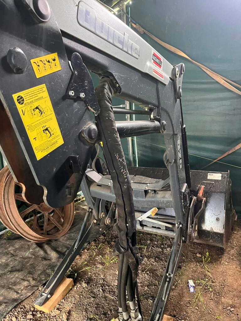 Chargeur Quicke Q26, Enlèvement