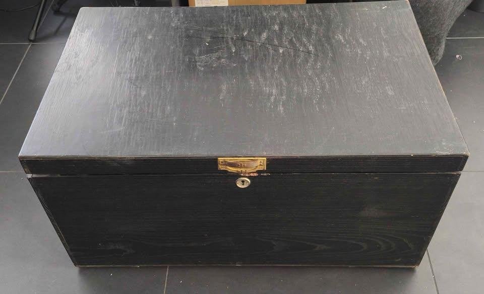 Unieke vintage houten opbergkist / salontafel (80x50x40 cm), Ophalen