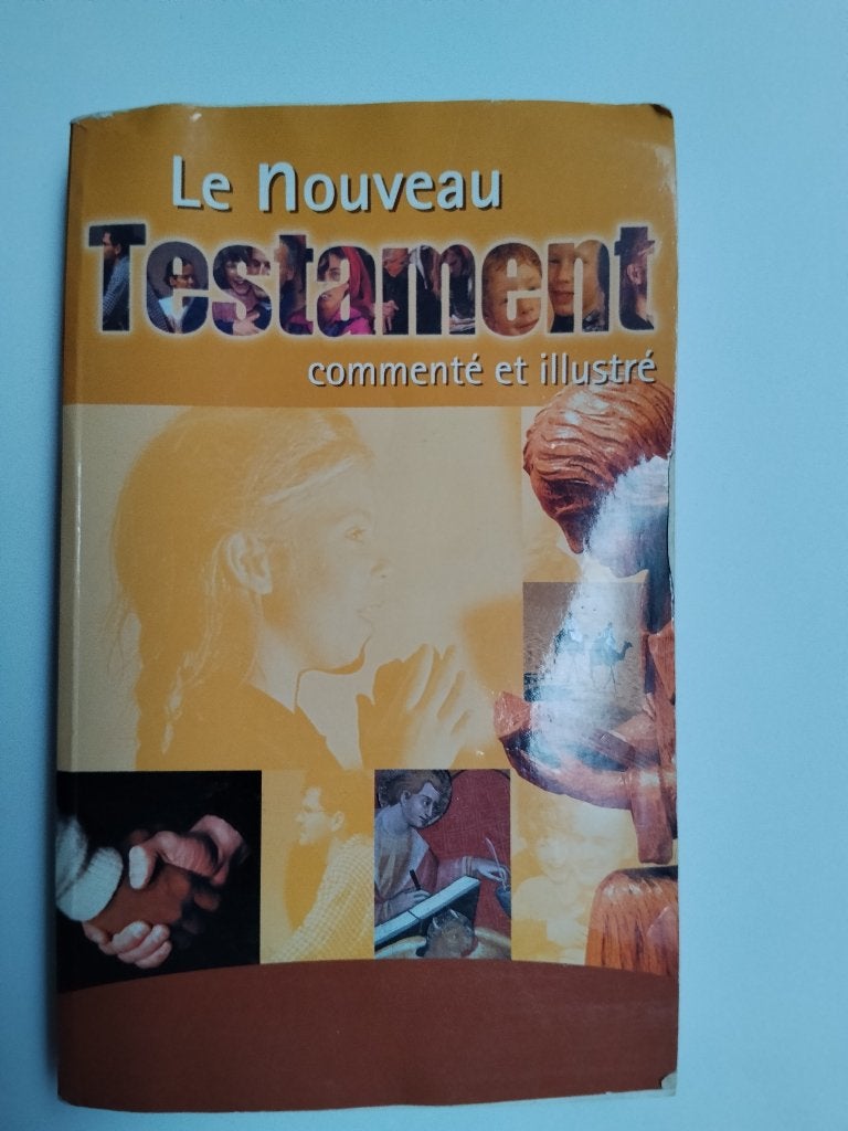 Le Nouveau Testament Commenté Et Illustré - James Ellroy, Livres, Enlèvement ou Envoi, Utilisé