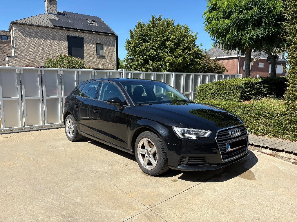 Audi A3 1.6 TDi Sport 53.000 km, Auto's, Audi, Voorwielaandrijving, Dealer onderhouden, Stof, 4 cilinders