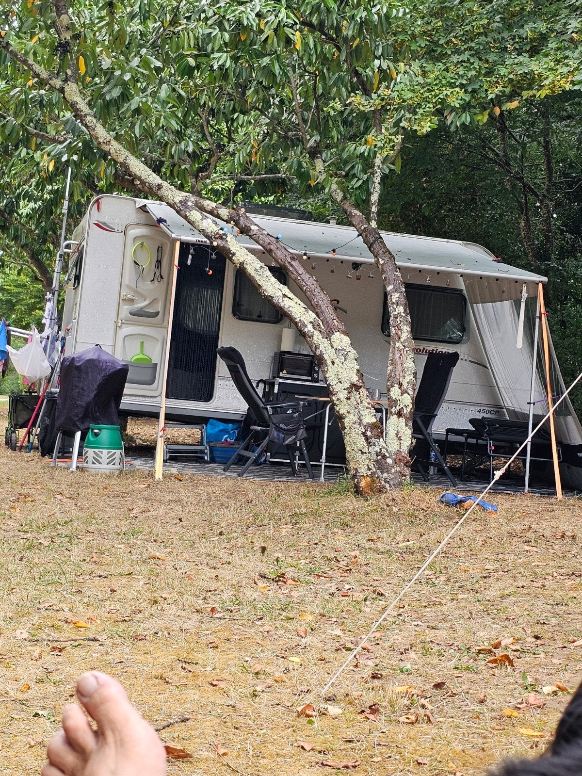 Auvent Thule avec tout allumé et allumé utilisé deux fois., Caravanes & Camping, Auvents, Thule, Enlèvement