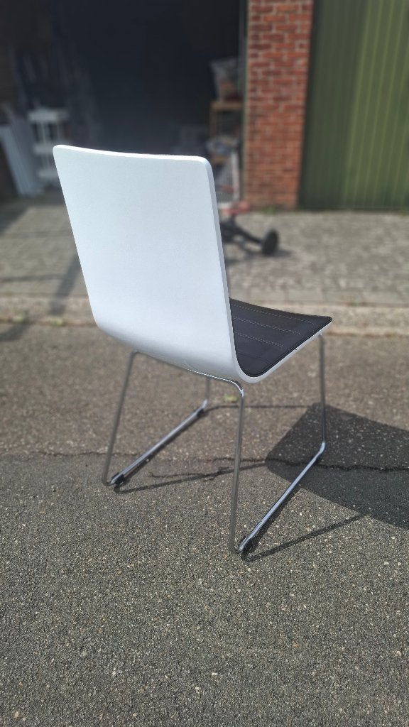 Set van 6 moderne eetkamerstoelen – chroom onderstel, Huis en Inrichting, Stoelen, Ophalen, Gebruikt, Wit, Leer