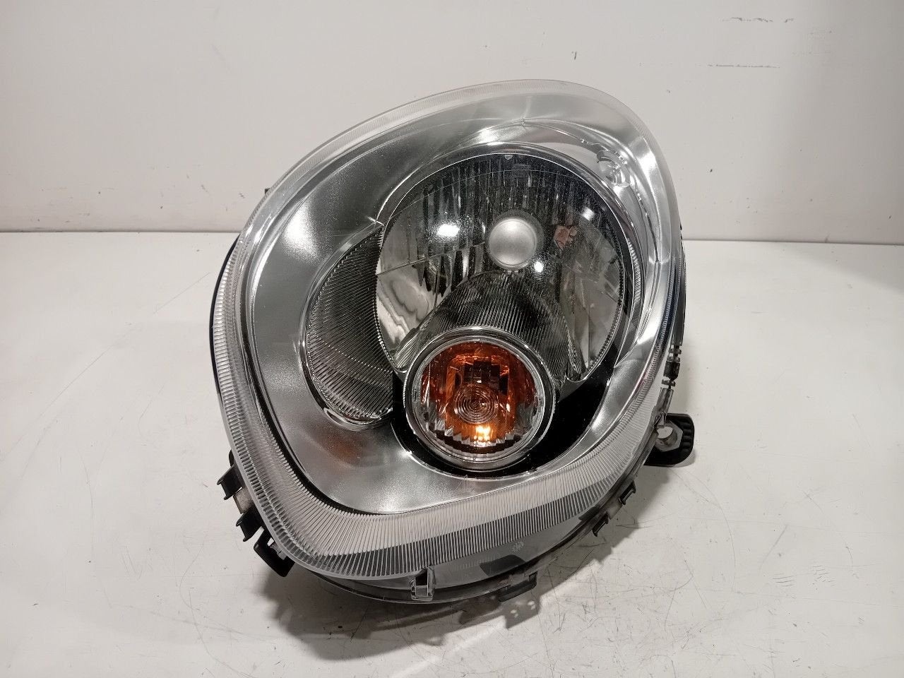 Koplamp links Mini Countryman, Onderdelen@venauto.nl, Van der Ven Autorecycling B.V., Gebruikt, Ettenseweg 76, 4706 PB Roosendaal, The Netherlands