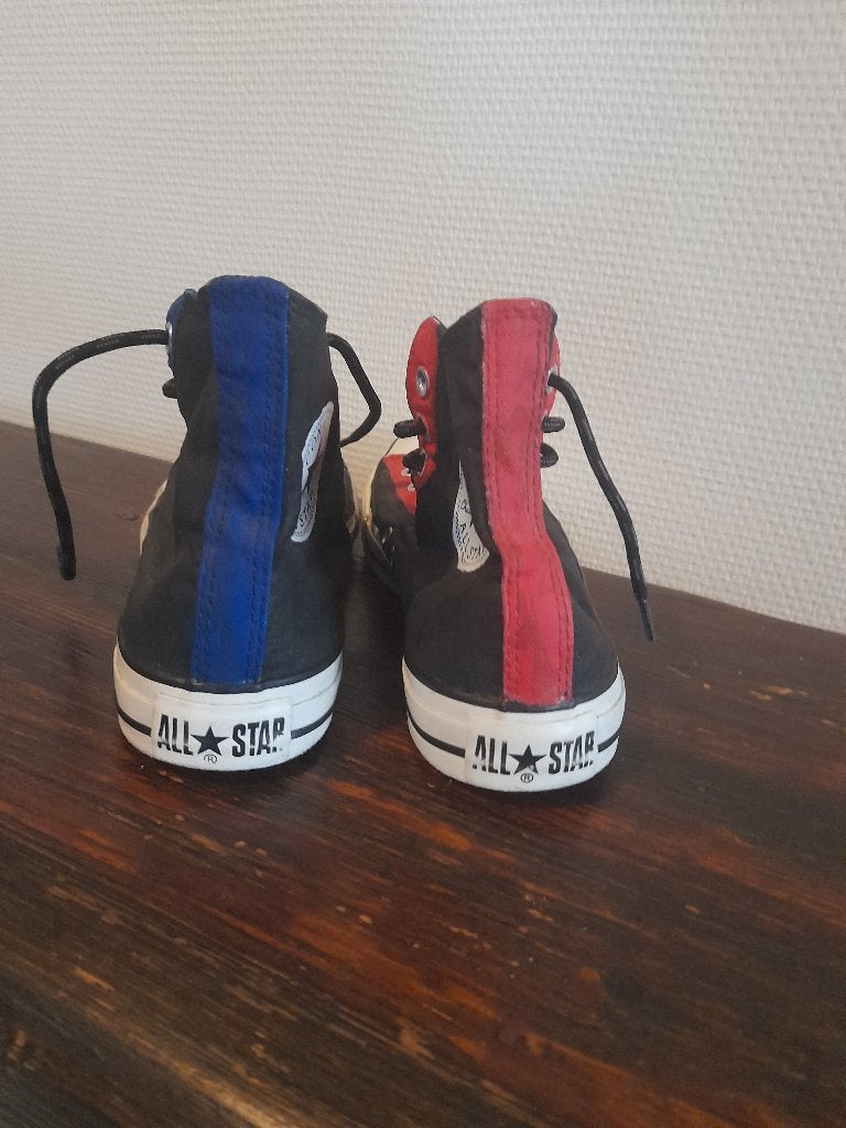 Schoenen Converse Chuck Taylor All Star High Tops, Ophalen, Zo goed als nieuw, Blauw