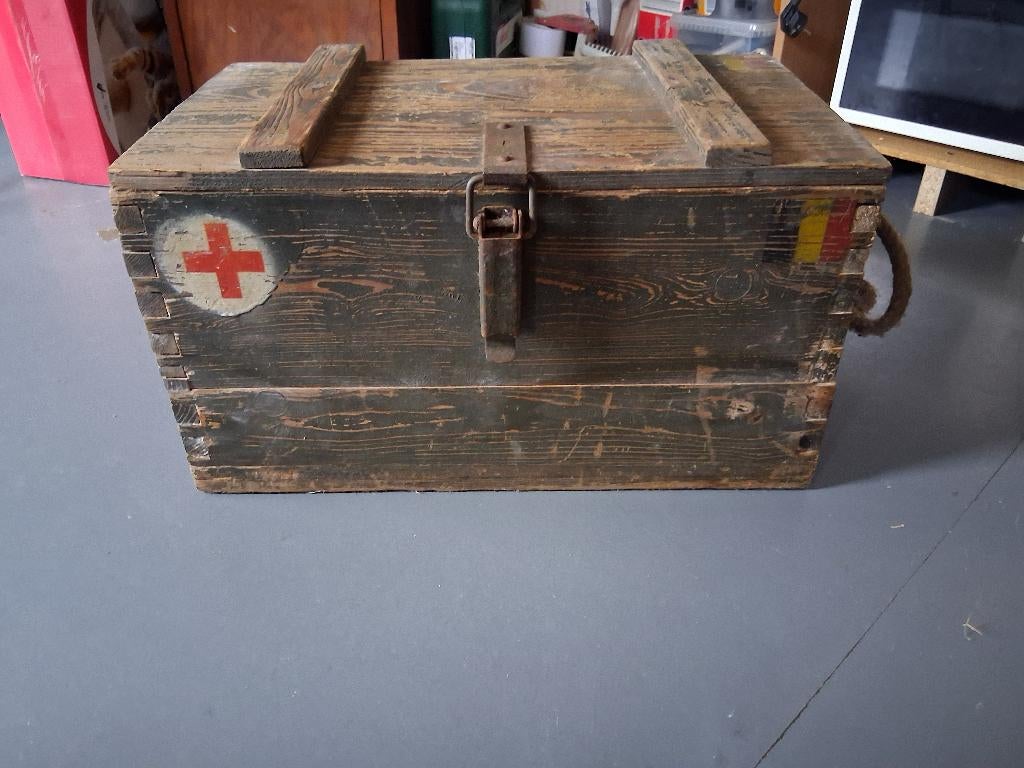 Coffre abl, Collections, Objets militaires | Général, Enlèvement