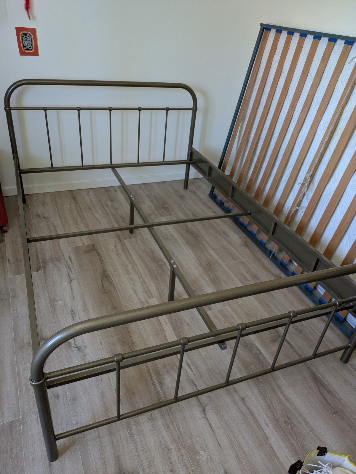 Lit double et sommier à lattes 140x200, Enlèvement, Queen size, Brun, Métal