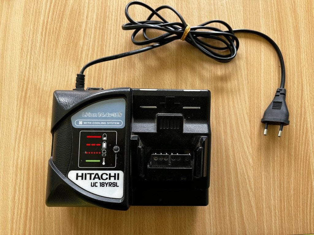 Hitachi schroef/boormachine batterij oplader (origineel), Enlèvement