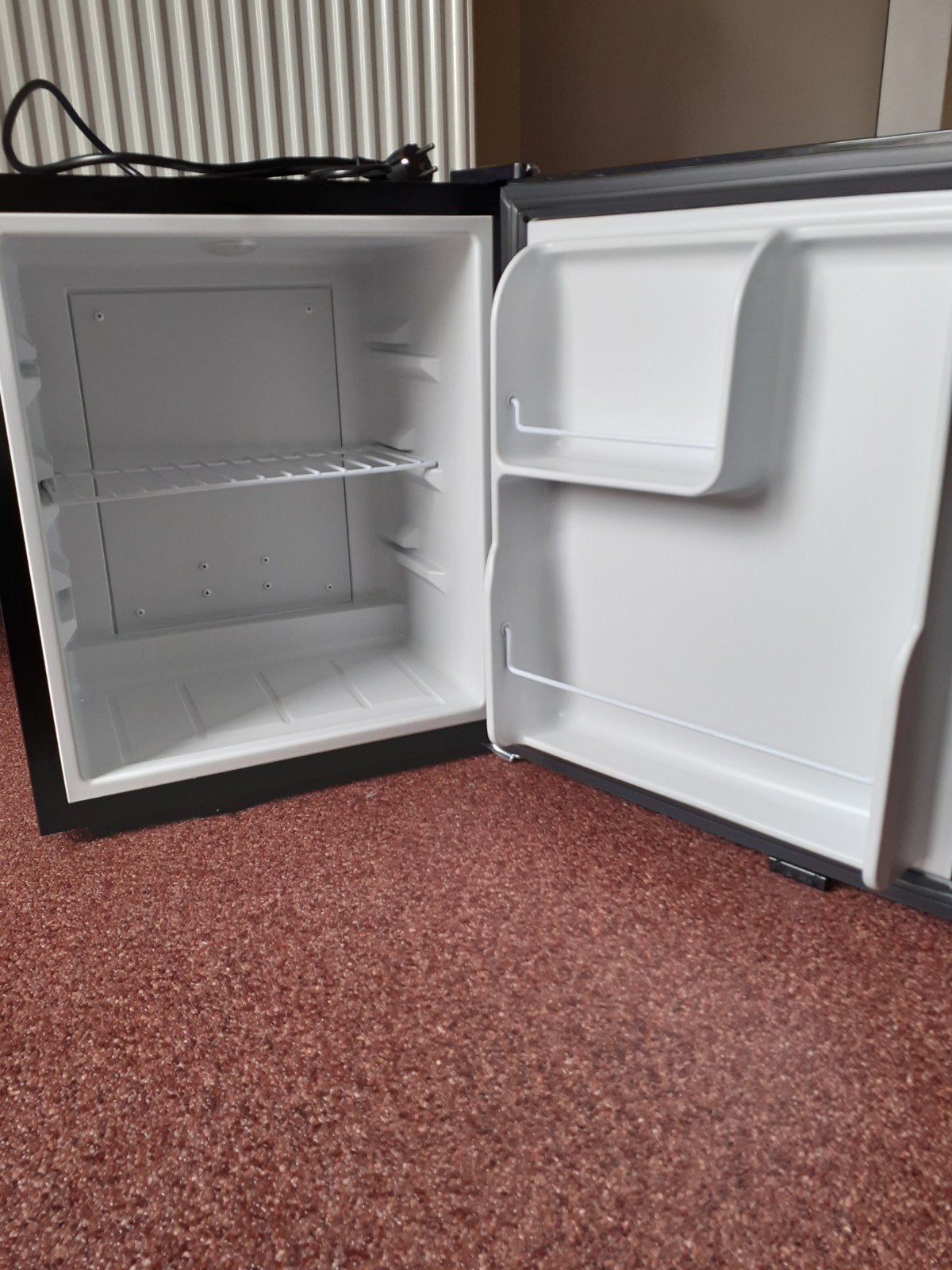 Petit réfrigérateur noir, Maison & Meubles, Accessoires pour la Maison | Poubelles, Enlèvement