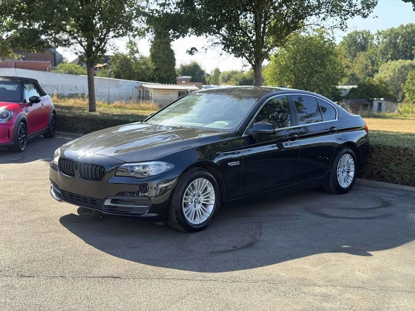BMW 5 Serie 518 dA sedan / NAVI PROF / PDC / LEDER / BT / ME, Autos, Cuir, Entreprise, Noir, Automatique