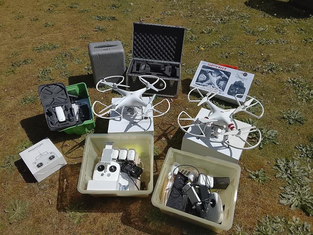 Drones lot klassieke DJI-modellen en instapmodellen, TV, Hi-fi & Vidéo, Drones, Enlèvement, Utilisé, Drone professionnel, DJI