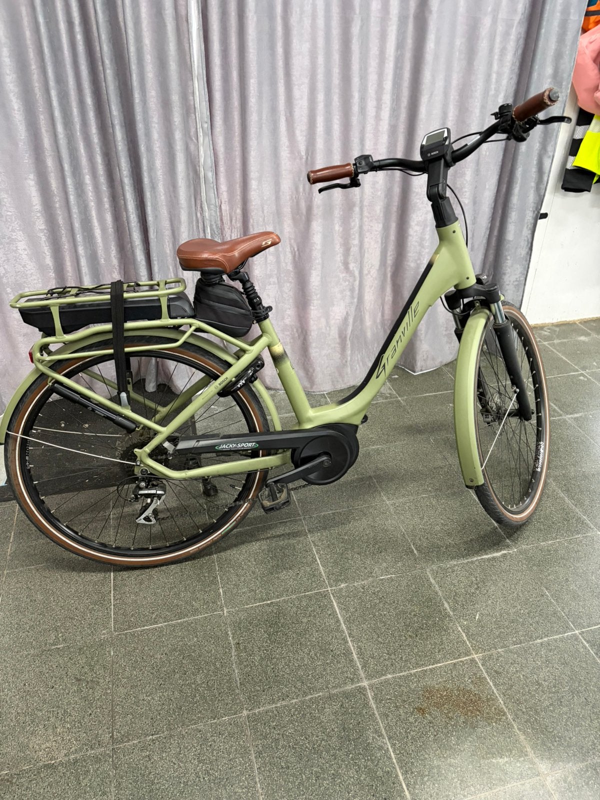 Velo dame electrique Grandville, Enlèvement, Comme neuf