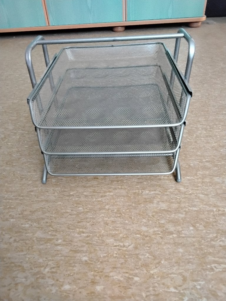 Brievenbakje 10 euro in goede staat, Divers, Accessoires de bureau, Enlèvement, Utilisé