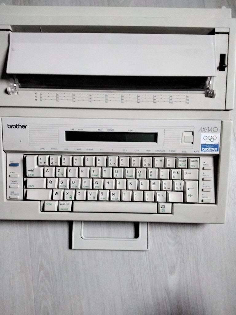 Elektronische Typemachine, Ophalen, Zo goed als nieuw