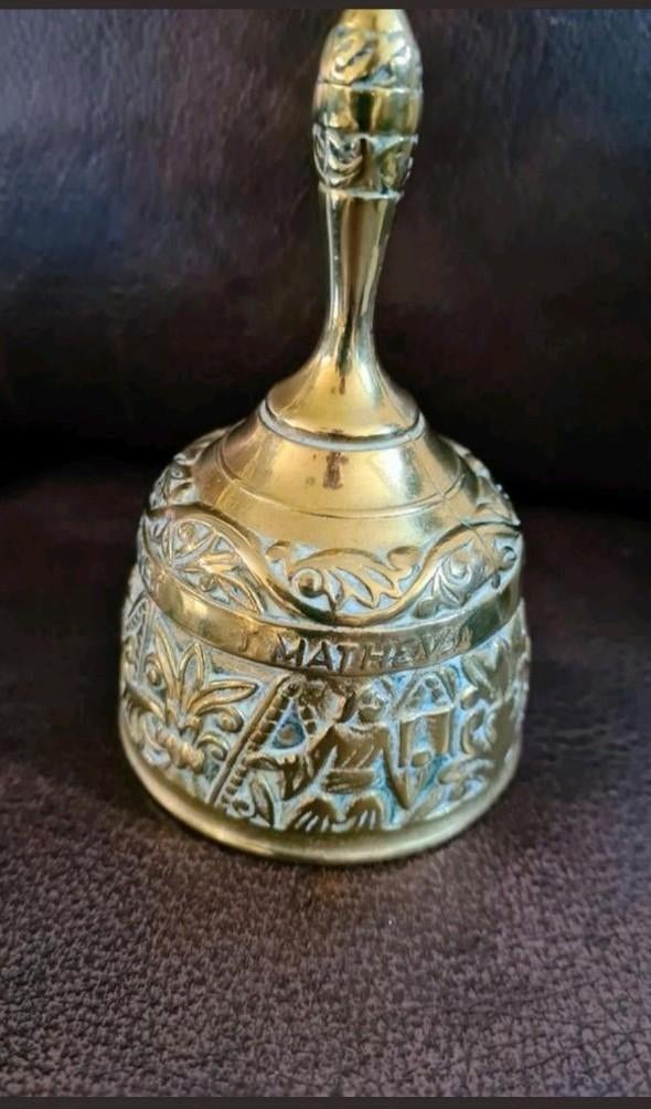 Cloche de table vintage en bronze, signée, Enlèvement ou Envoi