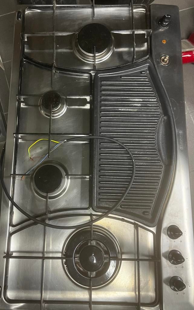 Plaque de cuisson au gaz, Electroménager, Tables de cuisson, Enlèvement, Utilisé, 5 zones de cuisson ou plus
