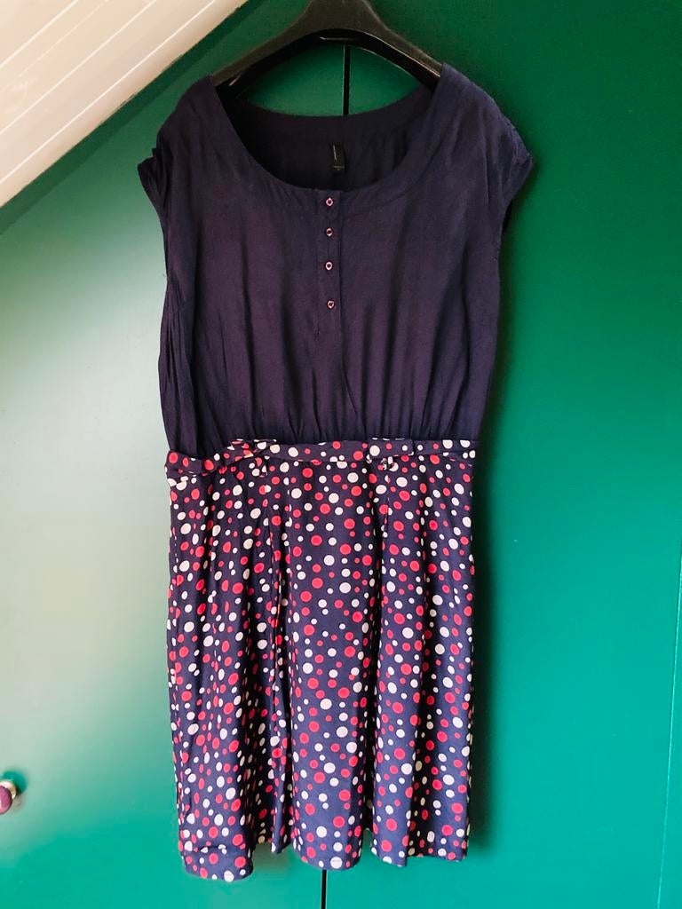 Jurk met bolletjes, Kleding | Dames, Jurken, Ophalen of Verzenden