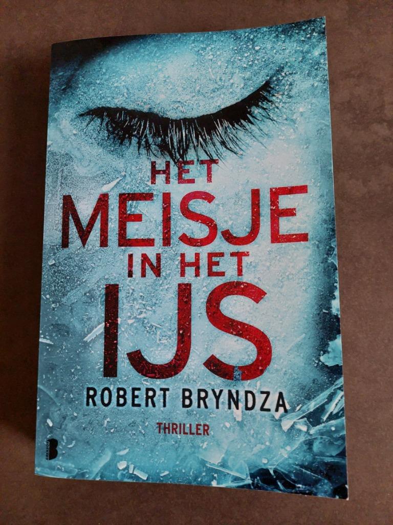 Robert Bryndza: boeken uit de reeks Erika Foster, Boeken, Ophalen of Verzenden, Zo goed als nieuw, Robert Bryndza