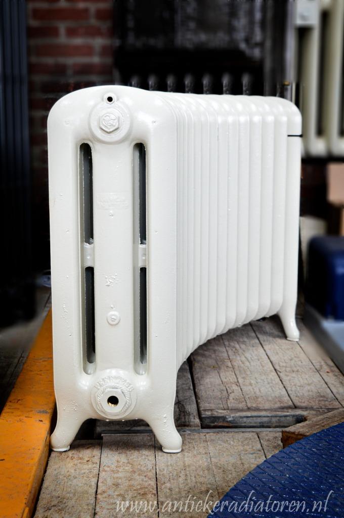 Fonten gietijzeren verwarmingen !!, Doe-het-zelf en Bouw, Ophalen, Gebruikt, Radiator, 60 tot 150 cm