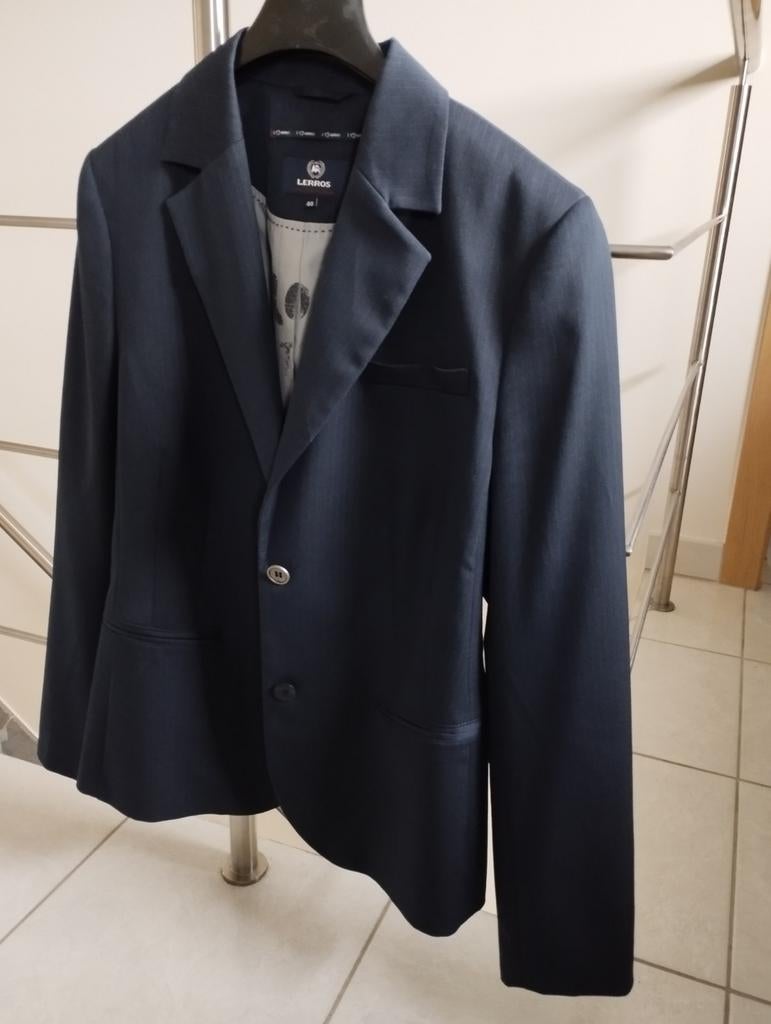 Blauwe blazer van Lerros maat 38/40 small, Kleding | Heren, Kostuums en vesten, Lerros, Blauw, Ophalen of Verzenden, Zo goed als nieuw