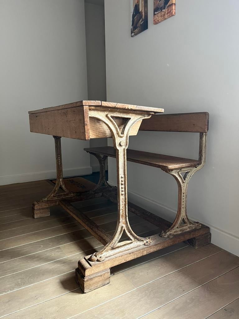 Authentiek schoolbankje, massief hout, gietijzeren onderstel, Huis en Inrichting, Ophalen, Gebruikt, 100 tot 150 cm, 75 cm of meer