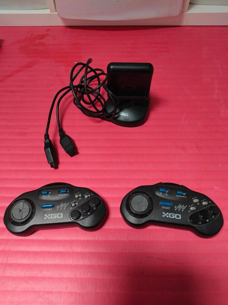 Manettes Sega sans fil, Utilisé, Avec 2 manettes, Master System