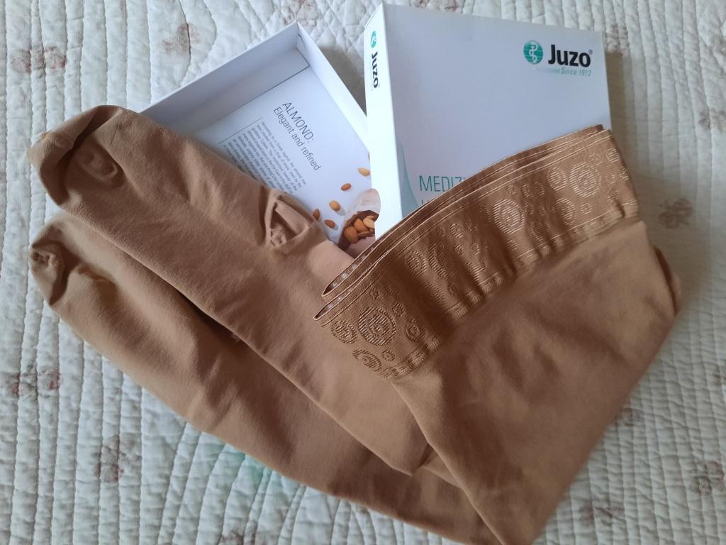 Bas de contention / bas cuisse Juzo Attractive (S), Neuf, Enlèvement ou Envoi, Beige, Bas Stay-up